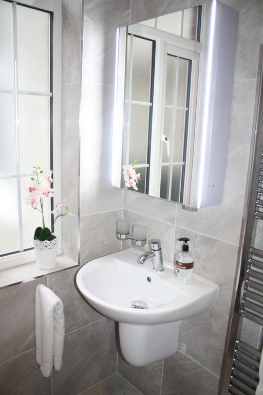 Bed and Breakfast Almanii Дублин Экстерьер фото
